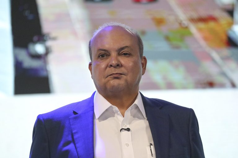 Ibaneis-nao-comenta-prisao-Bolsonaro-1-xonsLa-768x512