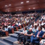 Alunos da rede pública do DF podem concorrer a bolsa para cursar Direito